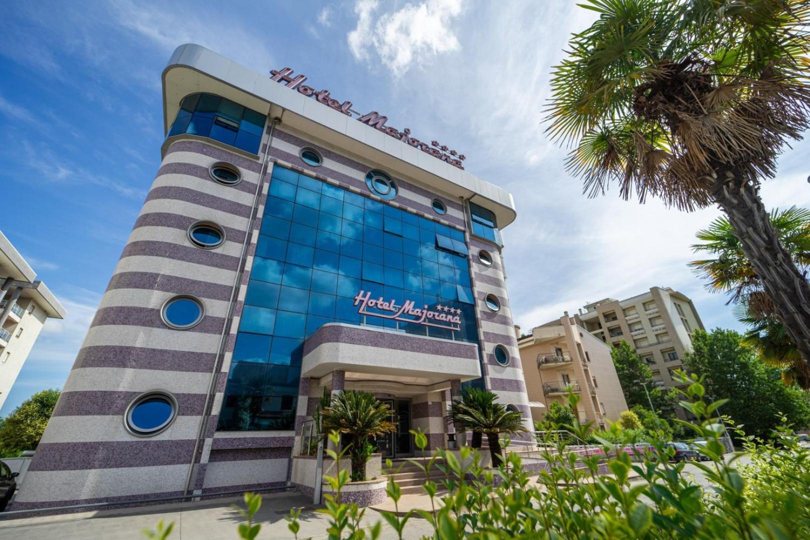 Hotel Majorana Rende Exteriér fotografie
